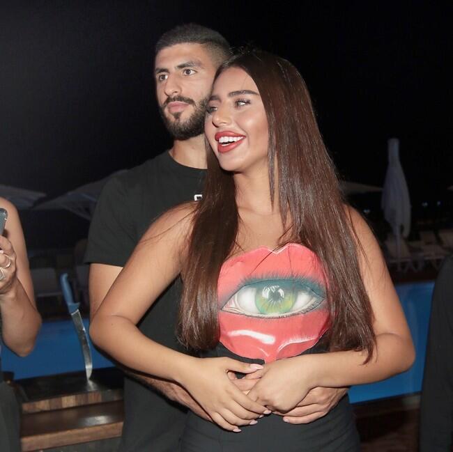 שתדע תמיד שזה הצד שלי בייבי (צילום: ענת מוסברג) שתדע תמיד שזה הצד שלי בייבי
