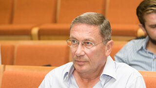 תמונה של נוחי דנקנר