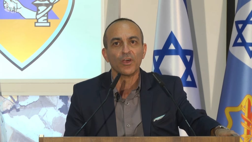 Coronavirus czar Prof. Ronni Gamzu (Photo: GPO) רוני גמזו ""מתנצל בפני החברה החרדית אם הרגישה שאנחנו מסמנים אותה"