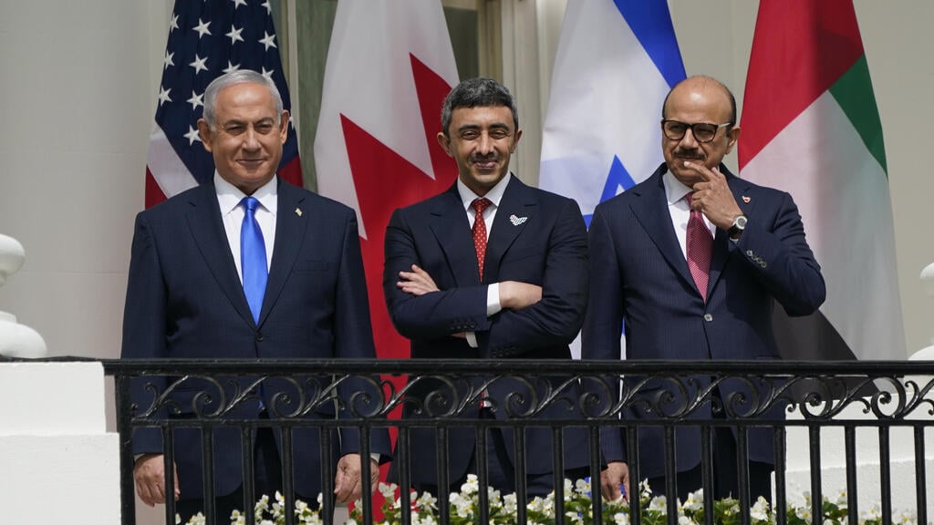 L-R: PM Benjamin Netanyahu, UAE Foreign Minister Abdullah bin Zayed Al Nahyan and Bahraini FM Abdullatif bin Rashid Al-Zayani at the White House for the signing of the Abraham Accords, Sept. 2020 (Photo: EPA) L-R) Israeli Prime Minister Benjamin Netanyahu; Sheikh Abdullah bin Zayed bin Sultan Al Nahyan, Minister of Foreign Affairs and International Cooperation of the United Arab Emirates; and Dr. Abdullatif bin Rashid Alzayani, Minister of Foreign Affairs, Kingdom of Bahrain