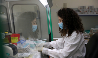 מעדבדה לבדיקות קורונה קופת חולים לאומית באור יהודה