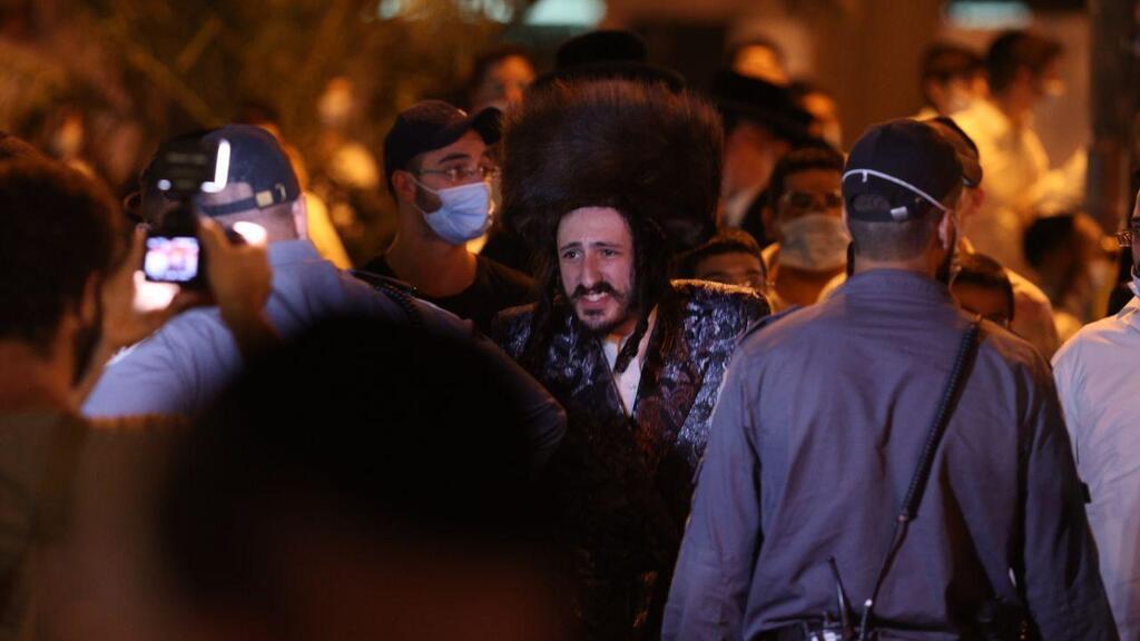 הפגנה בבני ברק  נגד הסגר עם צאת החג