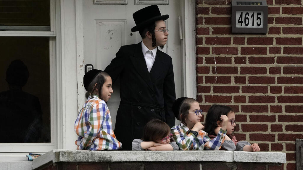 Orthodox Jews are seen in a Brooklyn neighborhood on September 29,2020 in New York  