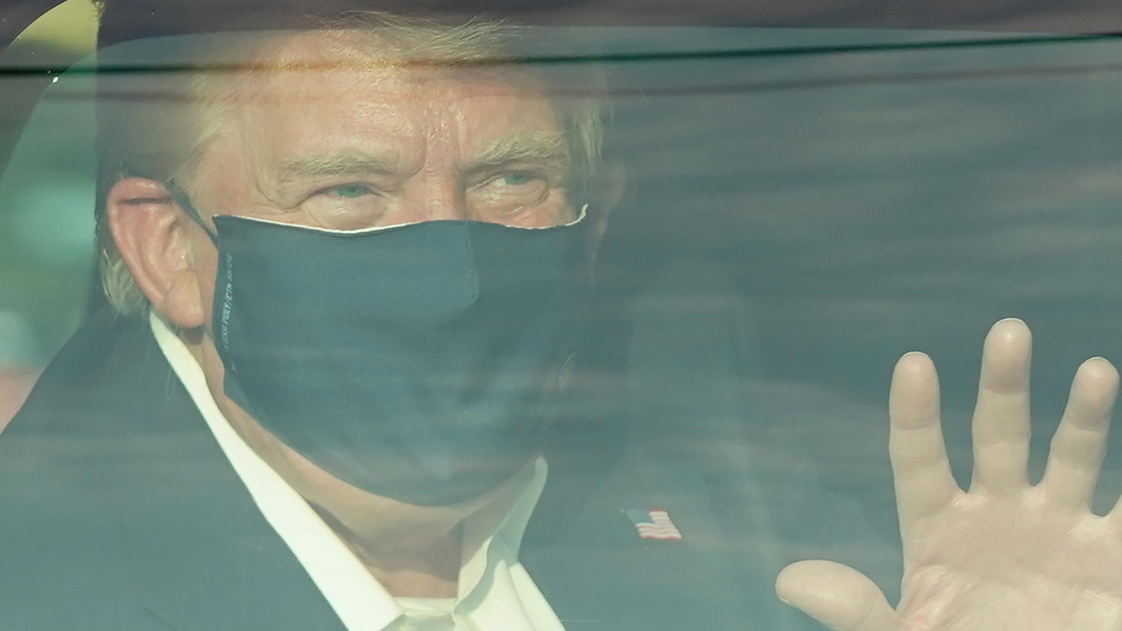 Трампа начали лечить стероидами по настоянию израильского врача