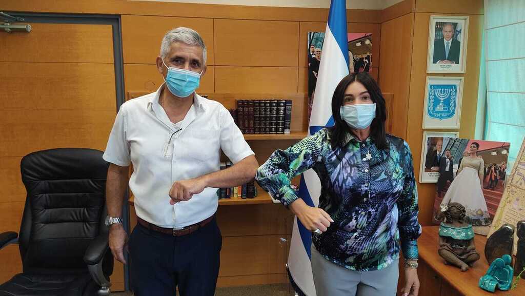 מירי רגב ושמעון סוויסה (צילום: אלירם גבסו) מירי רגב ושמעון סוויסה