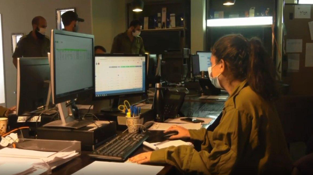 עו"ד שוחט במלונית. "חוויה מאתגרת" (צילום: בראל אפרים, שירי מיכאלוביץ') מלונית קורונה באשקלון