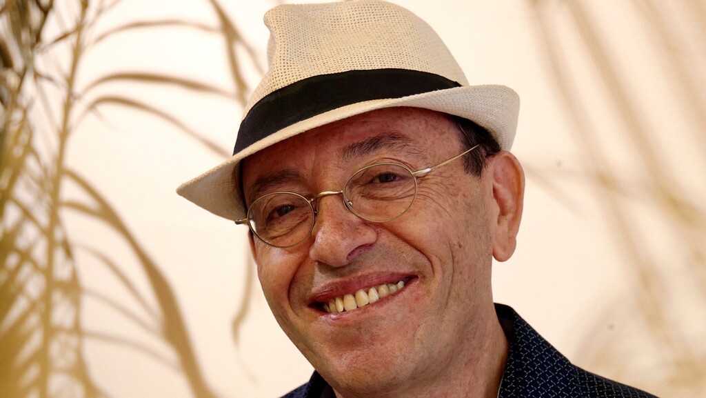 "קריקטורות עוקצניות מרגיעות אותי ומשחררות קיטור". מישל קישקה (צילום: סילוון העליון) מישל קישקה