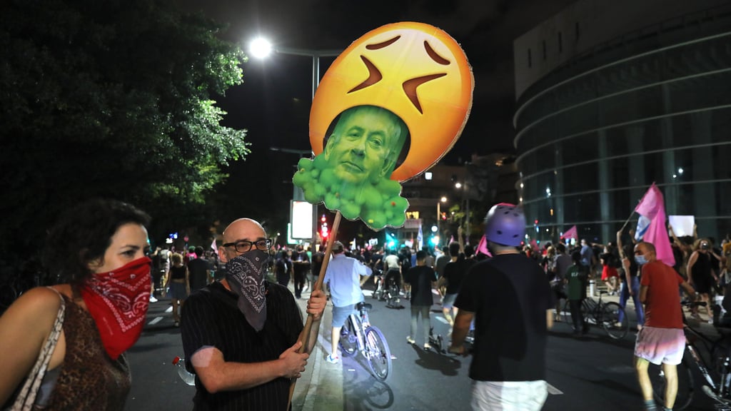 עימותים בין משטרה למפגינים בתל אביב