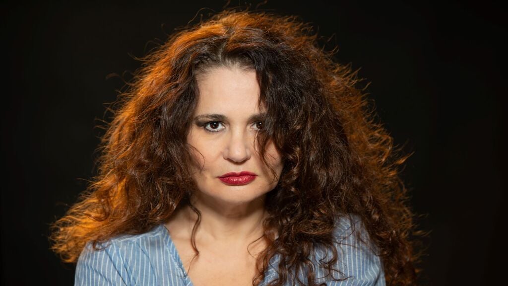 "אני נאמנה למוזיקאים האהובים עלי מזה עשרות שנים". דליה שימקו (צילום: ניקול דה קסטרו) דליה שימקו