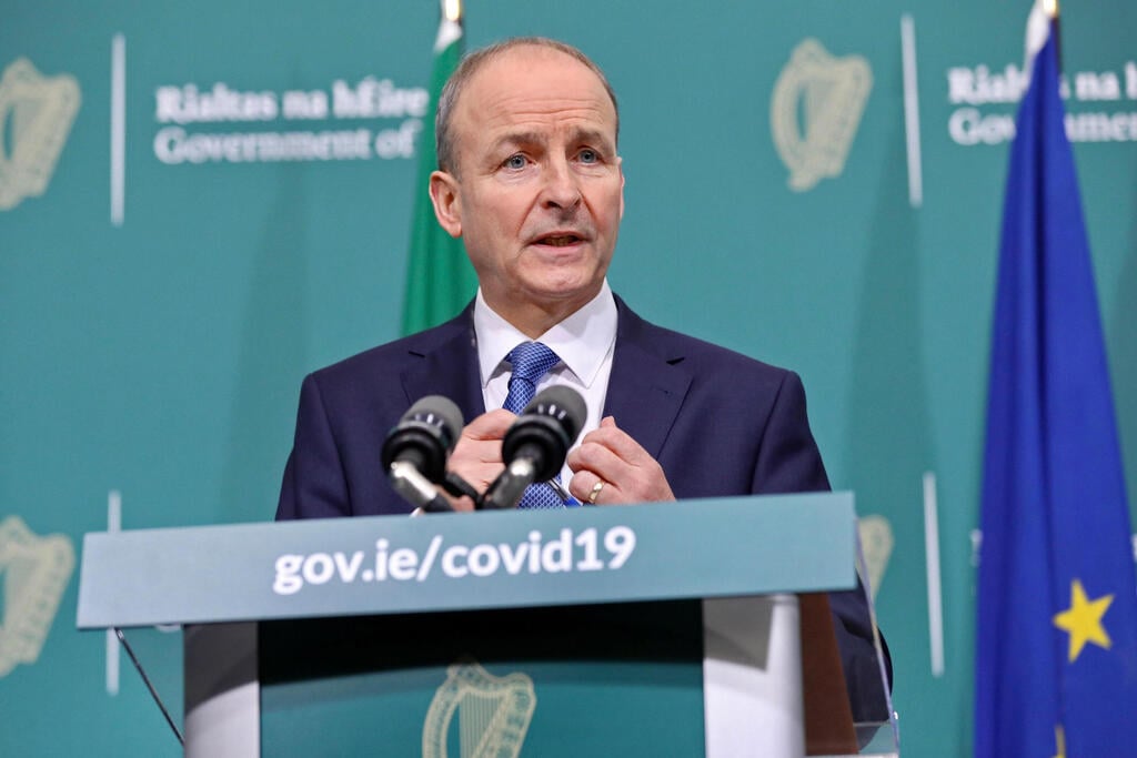 Irish Foreign Minister Micheál Martin (Photo: AFP) ראש ממשלת אירלנד מיהאל מרטין מכריז על הגבלות קורונה חדשות