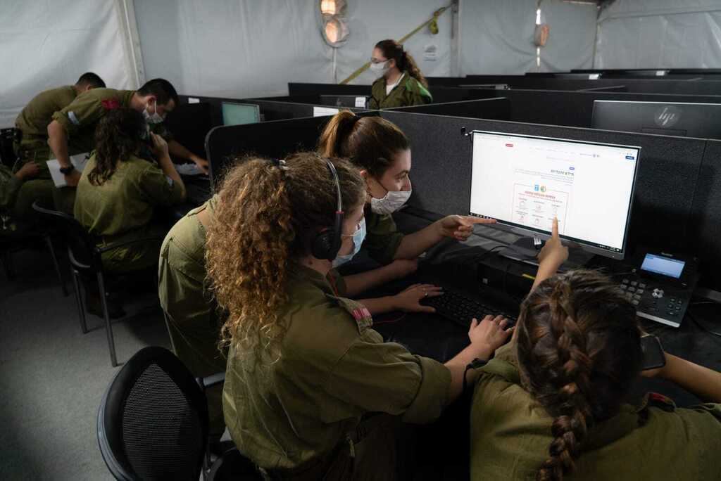 פעילות מפקד מפקדת "אלון" בפיקוד העורף