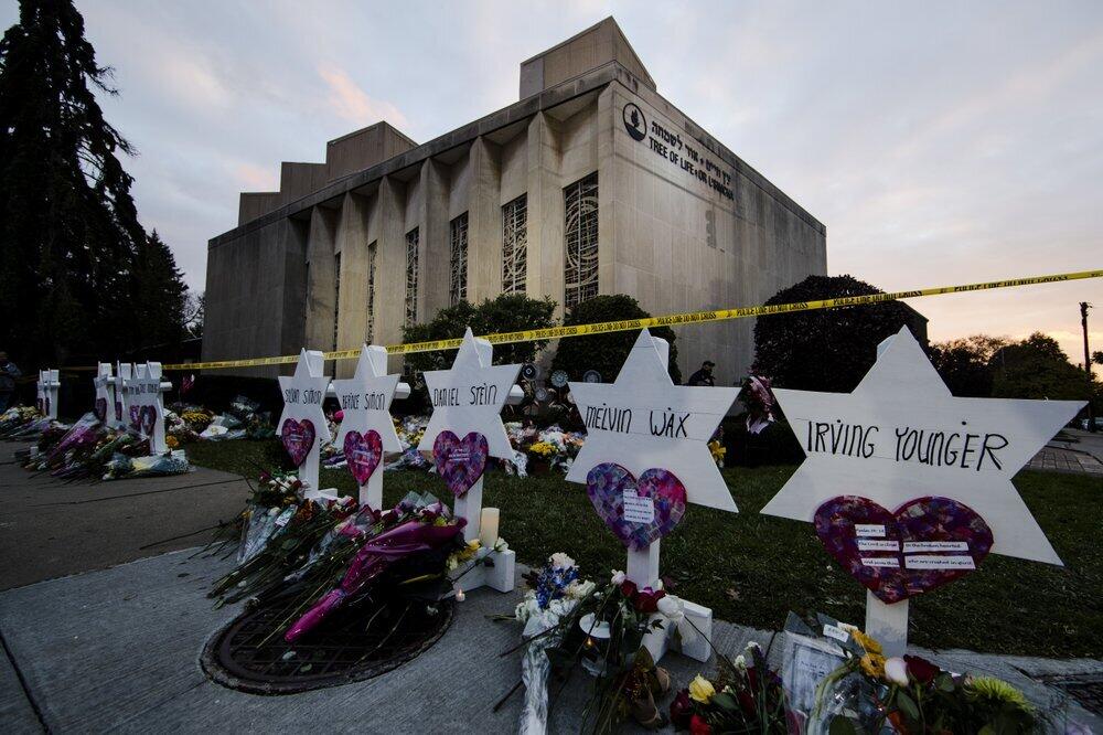 a makeshift memorial stands outside the Tree of Life Synagogue in the aftermath of a deadly shooting at the in Pittsburgh in 2018 (Photo: AP) a makeshift memorial stands outside the Tree of Life Synagogue in the aftermath of a deadly shooting at the in Pittsburgh