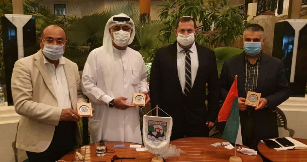 The Israeli settler delegation with hosts in Dubai (Photo: Samaria Regional Council) ביקור משלחת אנשי עסקים מהשומרון בדובאי