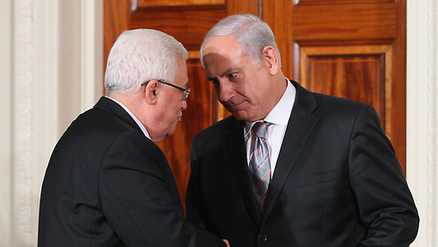Palestinian President Mahmoud Abbas and former prime minister Benjamin Netanyahu meeting in 2013 (Photo: Getty Images) Palestinian President Mahmoud Abbas and Prime Minister Benjamin Netanyahu in 2013