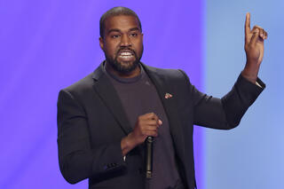 Kanye West visits Moscow, draws criticism