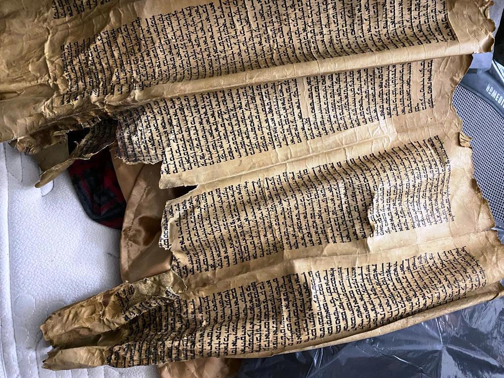 Torah scrolls 