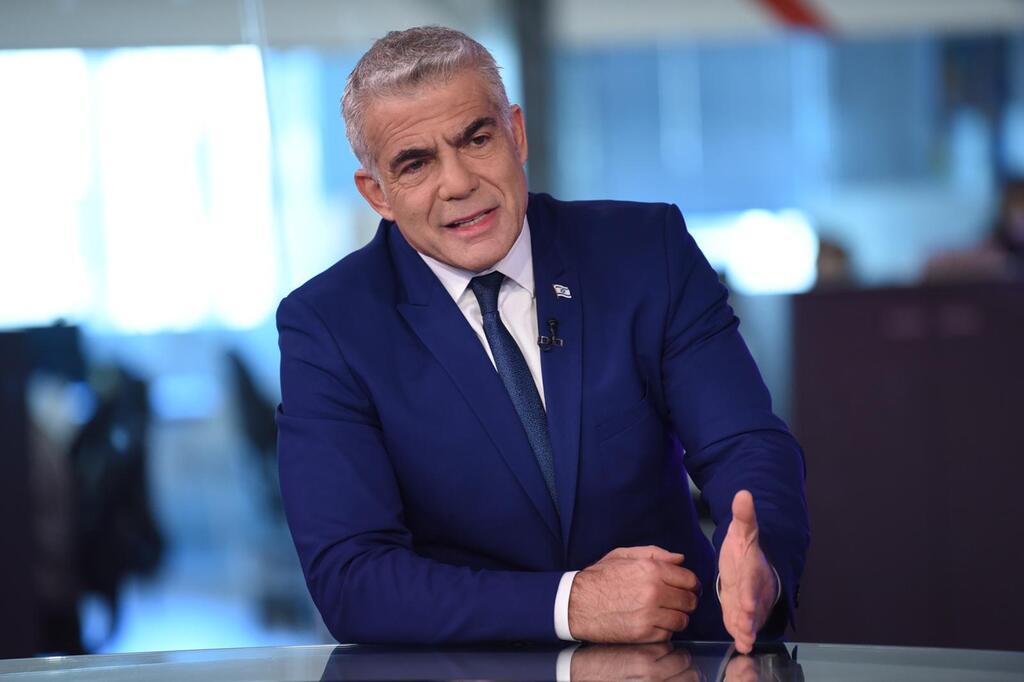 לפיד. מי יוביל את הגוש? (צילום: קובי קואנקס) יאיר לפיד באולפן ynet