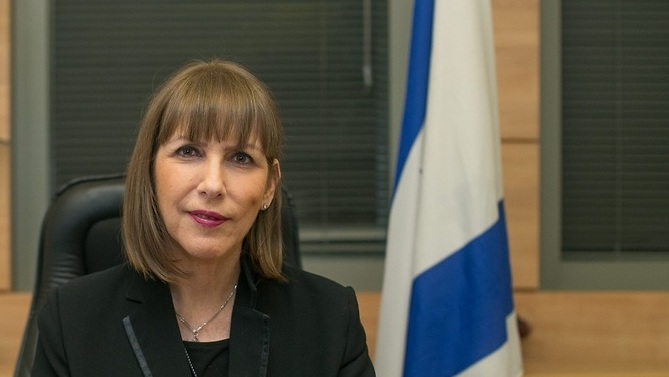 לימור לבנת
