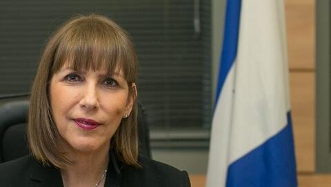 לימור לבנת