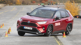 מבחן האייל טויוטה ראב4 PHEV
