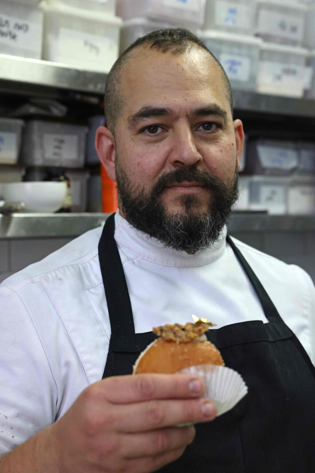 Israeli pastry chef Itzik Kadosh (Photo: AFP) Israeli pastry chef Itzik Kadosh