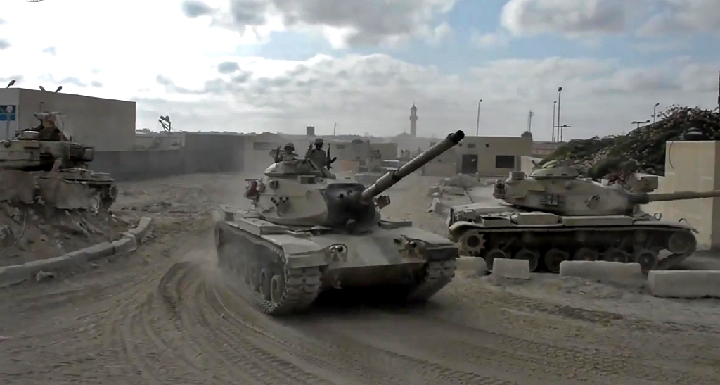 Egyptian tanks deployed to northern Sinai 