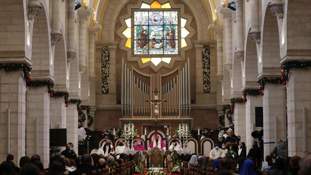 כנסיית המולד בבית לחם. סגורה לקהל הרחב (צילום: EPA) חג המולד ב בית לחם