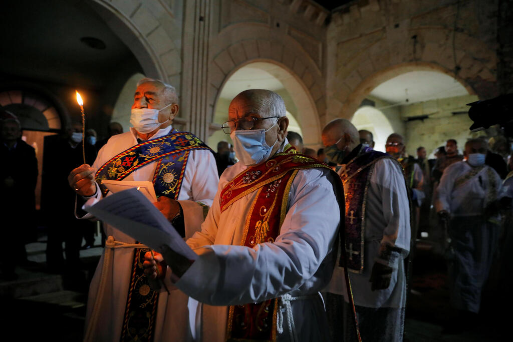 מיסת חג מולד במוסול, עיראק (צילום: רויטרס) חג מולד ב עיראק