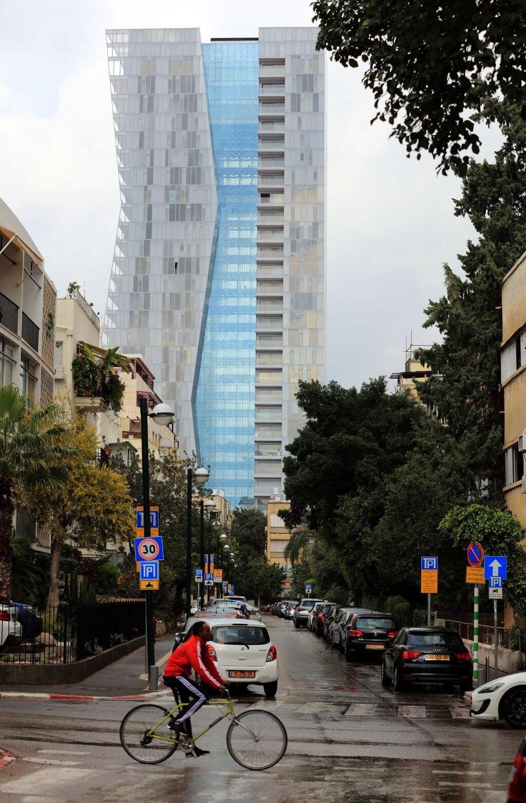 מגדל ארלוזורוב 17 תל אביב 