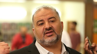 ד"ר מנסור עבאס