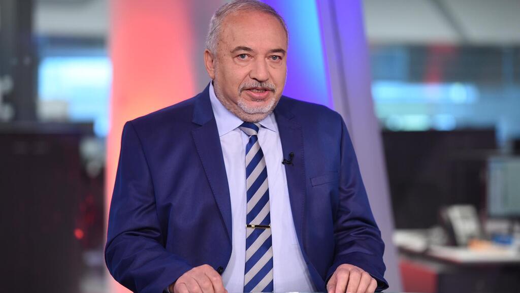 Либерман - юрсоветнику: заморозьте штрафы, пока исполнение закона не ...
