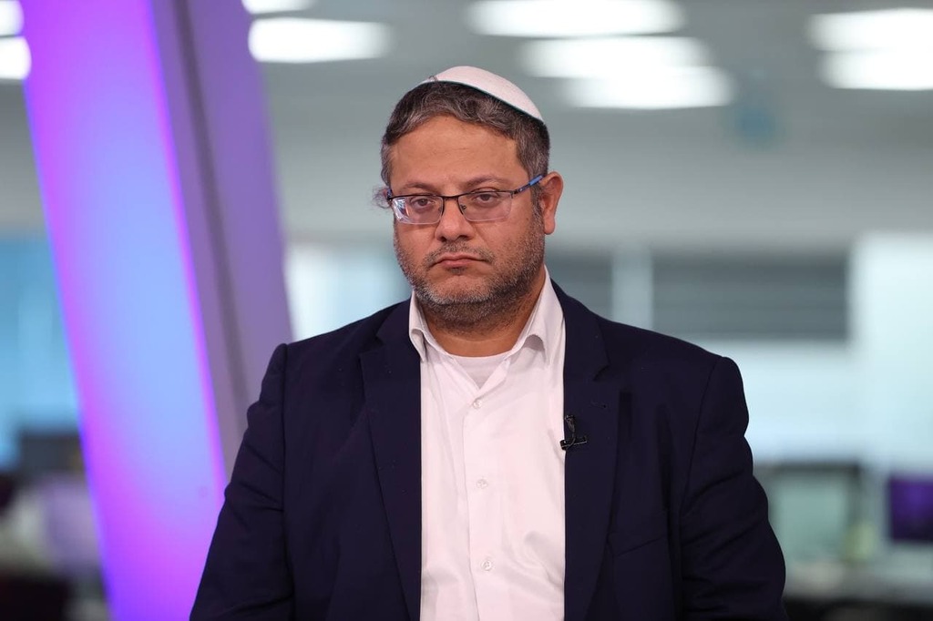 איתמר בן גביר באולפן ynet (צילום: הדר יואביאן) איתמר בן גביר באולפן ynet