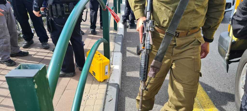 צילום: נדב גולדשטיין, TPS זירת ניסיון הפיגוע באזור אריאל