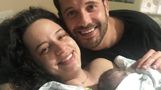קורין גדעון ילדה