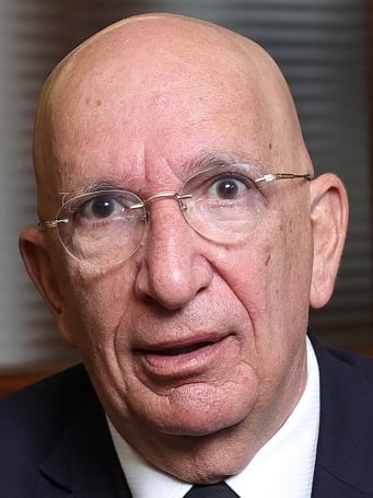 עו"ד ששי גז