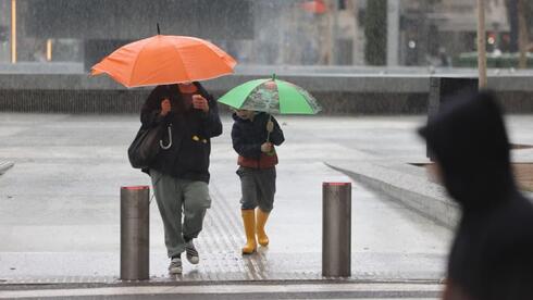 Winter set to make cold, rainy comeback over the weekend