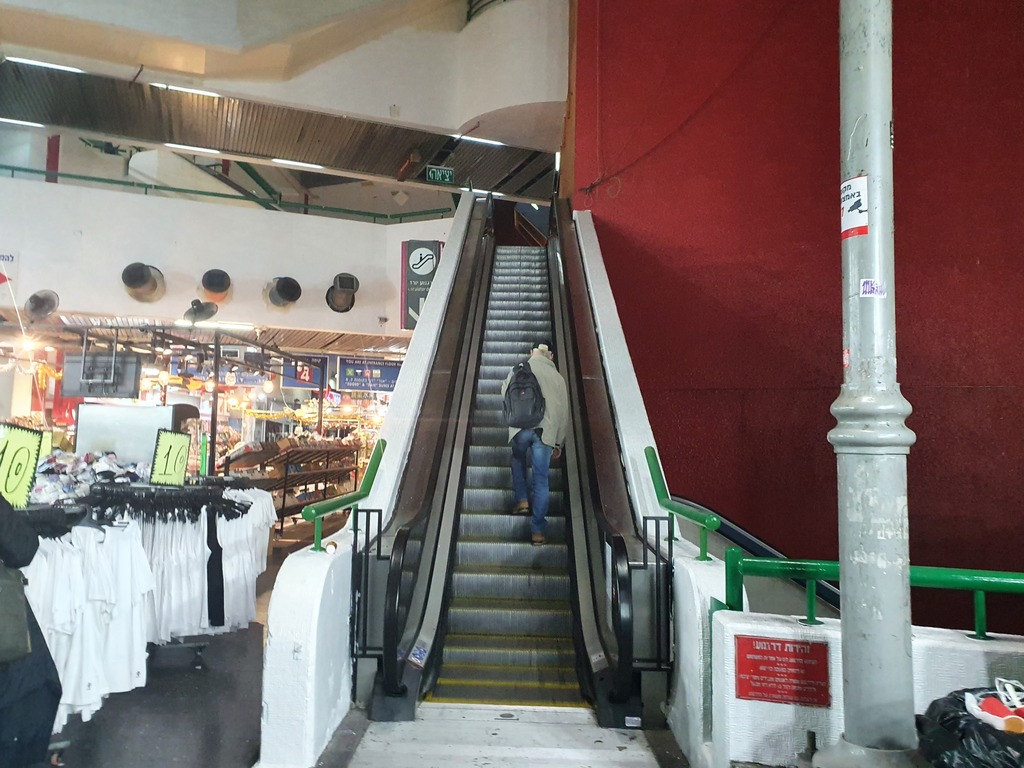 התחנה המרכזית בתל אביב (צילום: אסף זגריזק) התחנה המרכזית בתל אביב