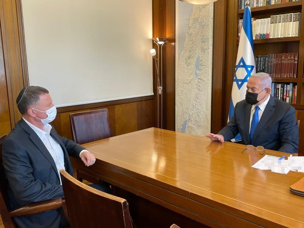 נתניהו בפגישה עם שר הבריאות אדלשטיין - שנערכה במקביל למשפט שלו בנימין נתניהו ויולי אדלשטיין