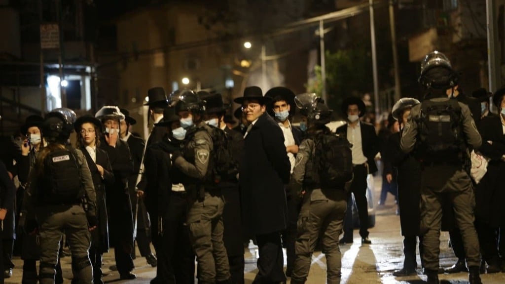 הפגנת חרדים על אכיפת תקנות הקורונה בבתי ספר ובתלמודי תורה