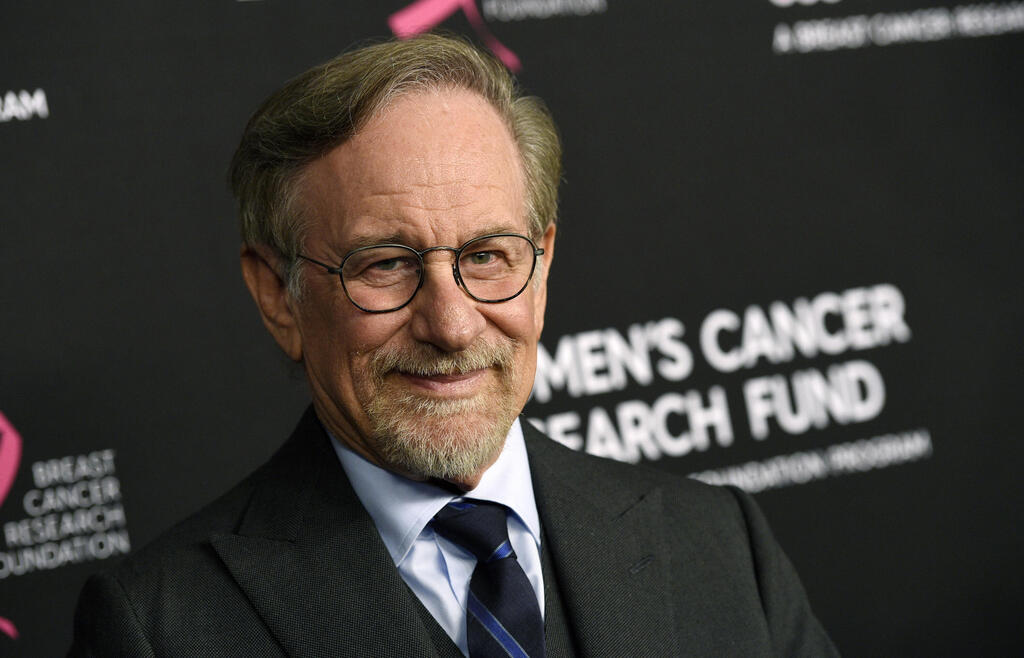  filmmaker Steven Spielberg 