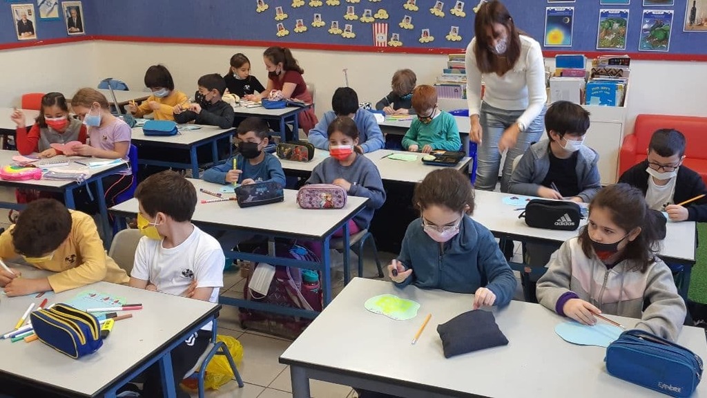 בית ספר יגאל אלון בגבעתיים. ארכיון (צילום: עמית הובר ) בית ספר יגאל אלון בגבעתיים