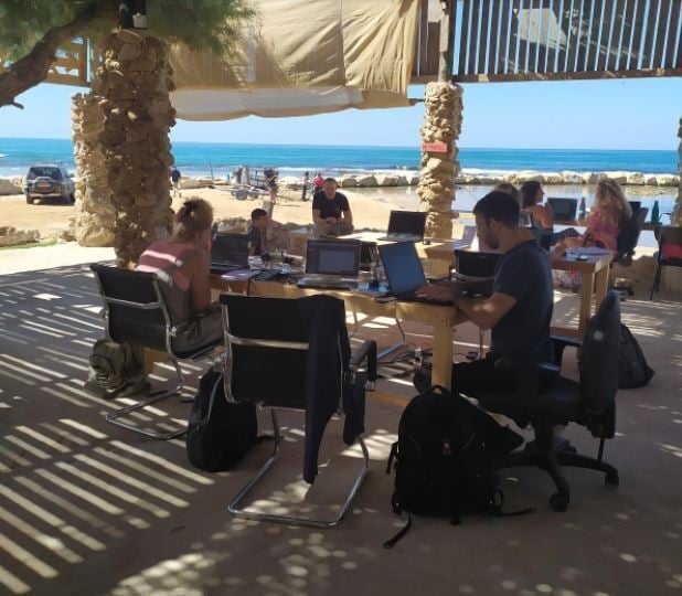 Jisr az-Zarqa beach at Juha’s Guest House 