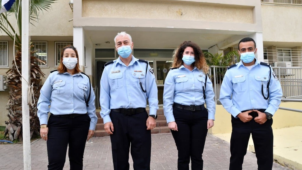 צוות החקירה של משטרת דימונה ( צילום: חיים הורנשטיין) צוות החקירה משטרת דימונה