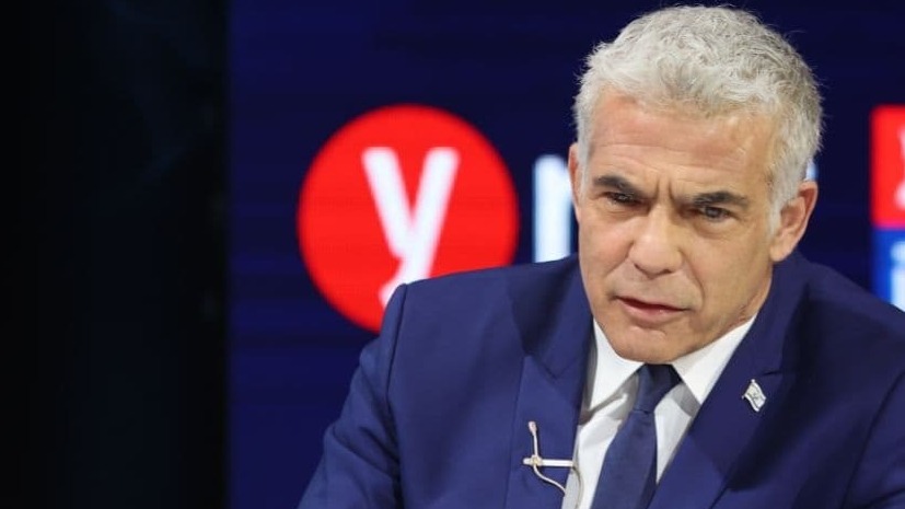 לפיד בוועידת "האנשים של המדינה" של ynet ו"ידיעות אחרונות" (צילום: אלכס קולומויסקי) ועידת ידיעות אחרונות ו - ynet בנייני האומה ירושלים 2021