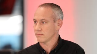 חילי טרופר בריאיון באולפן