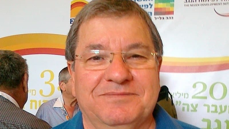 "הפתרון יבוא כאשר זה יתפוצץ לכולם בפנים". פיני בדש (צילום: תמונה מתוך ויקיפדיה BASWIM) פיני בדש
