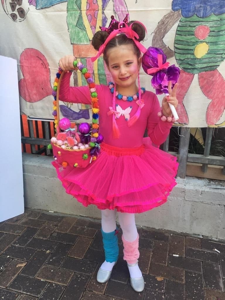 אלה יפה מהרצליה אלה יפה מהרצליה