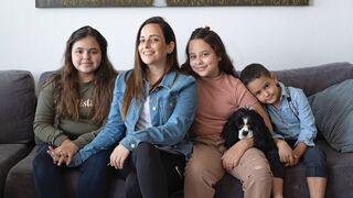 משפחת סיון כהן. מימין: אילון, ארבל, ליאורה ואלה