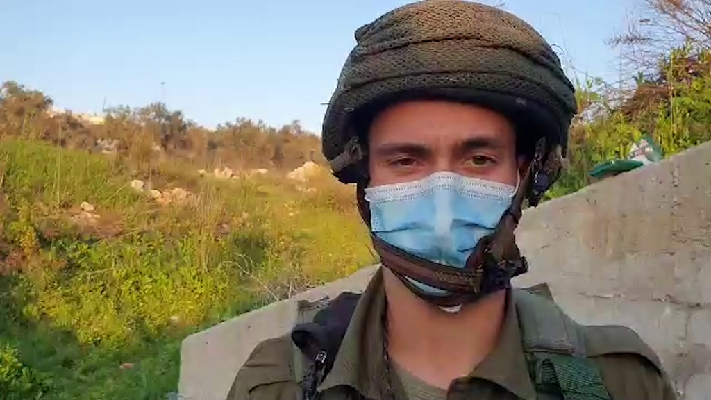 סמל י'. "המחבל צעק במשך כל האירוע" (צילום: יואב זיתון) יונתן