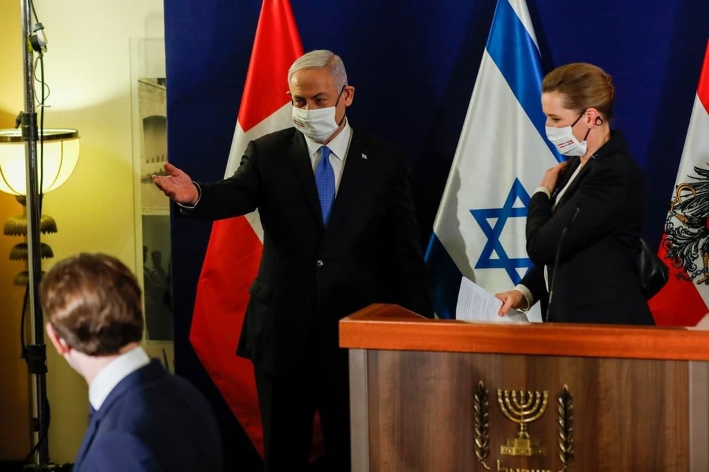 "אסור שניתפס שוב לא מוכנים". פרדריקסן ונתניהו (צילום: אולבייה פיטוסי) רה"מ נתניהו בפגישה עם ראש ממשלת דנמרק מדה פרדריקסן וקנצלר אוסטריה סבסטיאן קורץ